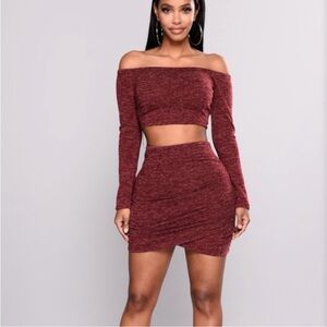 FASHION NOVA 2 Piece Set Heathered Red Mini Skirt Set Strapless Long Sleeve Top